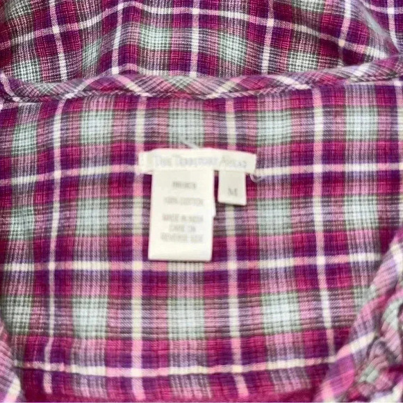 The Territory Ahead plaid ruffled front long sleeve button down shirt / blouse - Picture 5 of 7